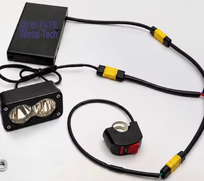 Battery powered Baja light
